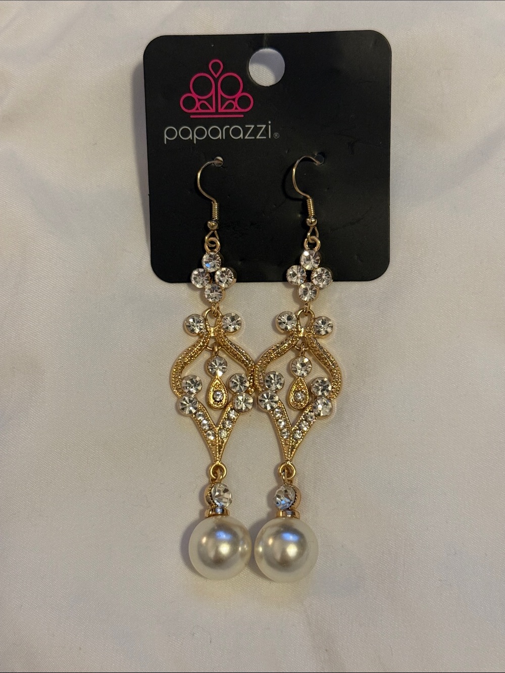 🌻 Paparazzi Gold Tone Dangle Earrings NEW